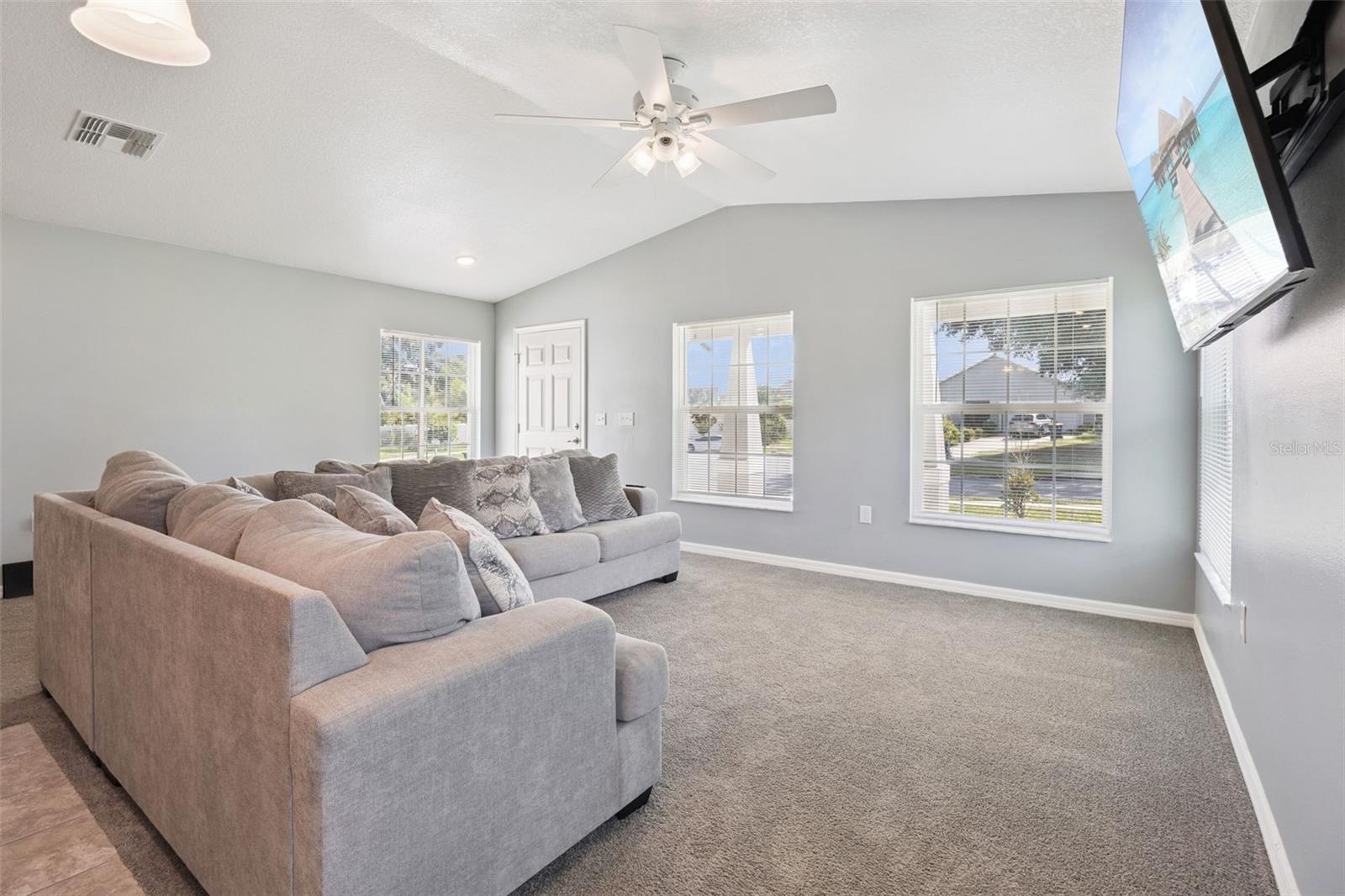 LAKE VIEW ESTATES - Residential