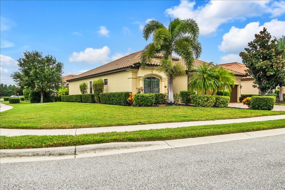 13003 BELKNAP PLACE