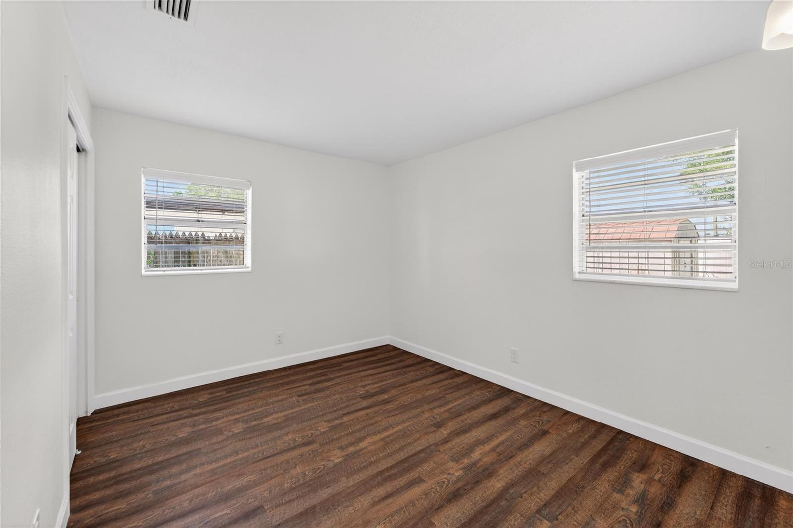 OLDSMAR COUNTRY CLUB ESTATES SEC 3 - Residential