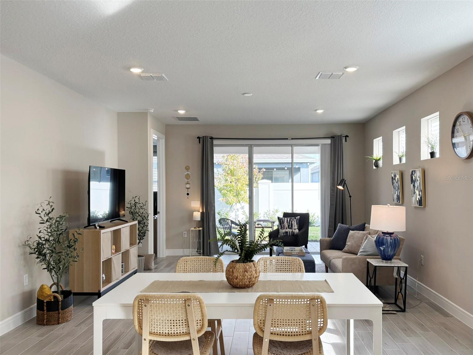 DEL WEBB OASIS PHASE 3 - Residential