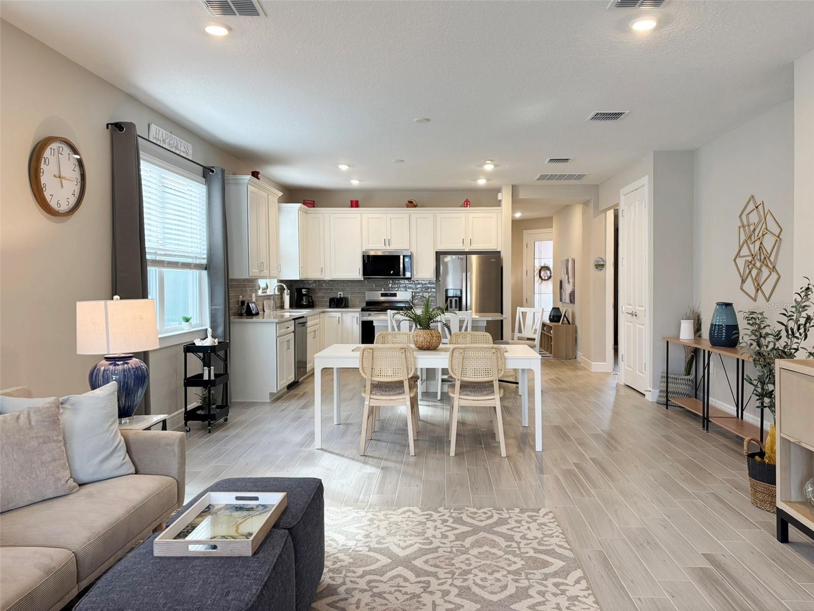 DEL WEBB OASIS PHASE 3 - Residential