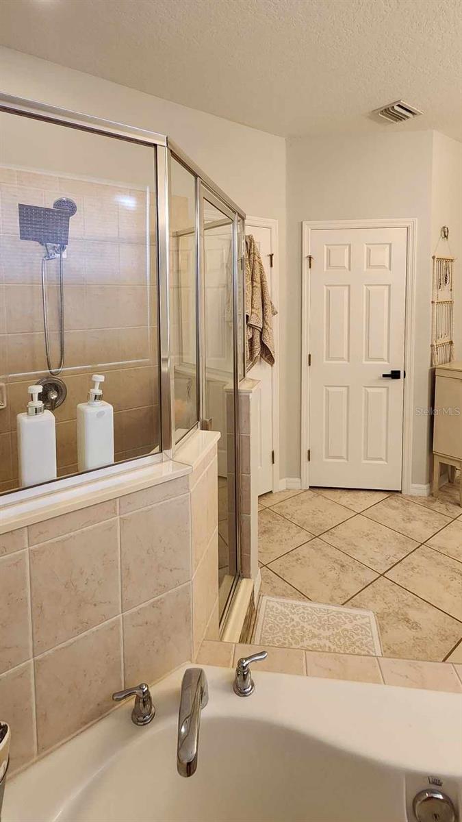 SIGNATURE LKS-PCL 01B - Residential