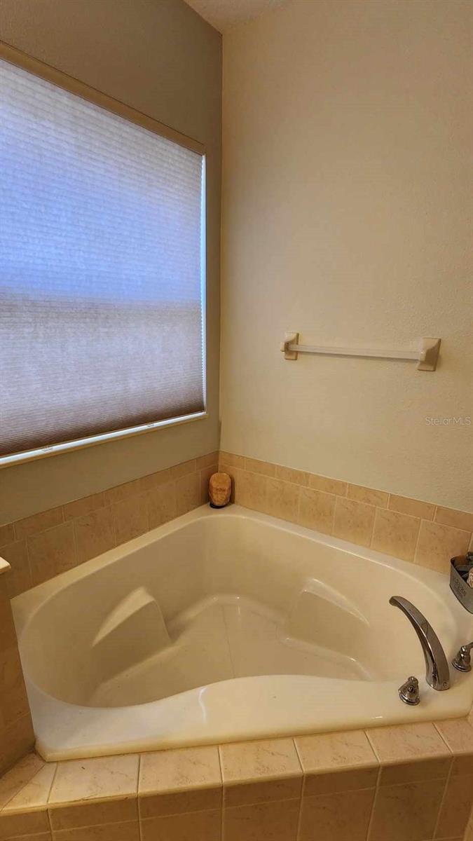 SIGNATURE LKS-PCL 01B - Residential