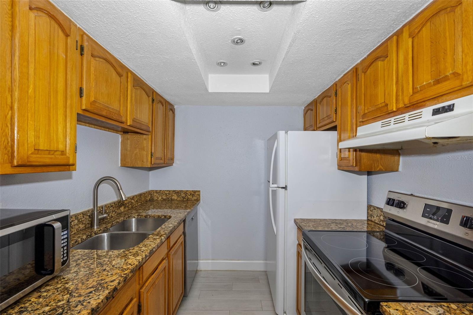 THE VINEYARD A CONDO - Residential