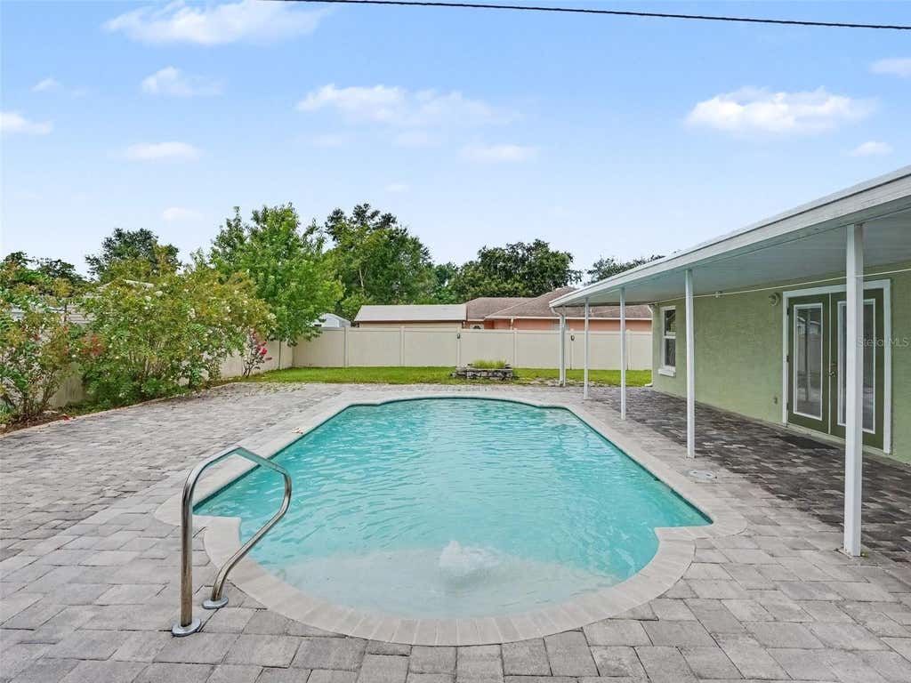 Photo of 128 Brighton Circle, Auburndale, FL 33823 (MLS # TB8536254)