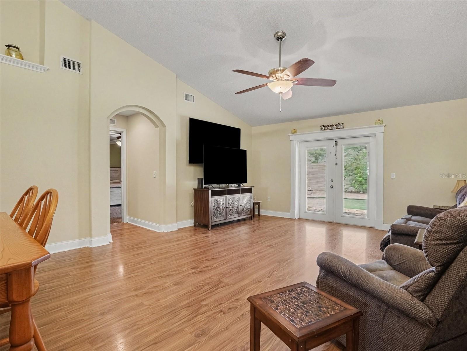 128 BRIGHTON CIRCLE