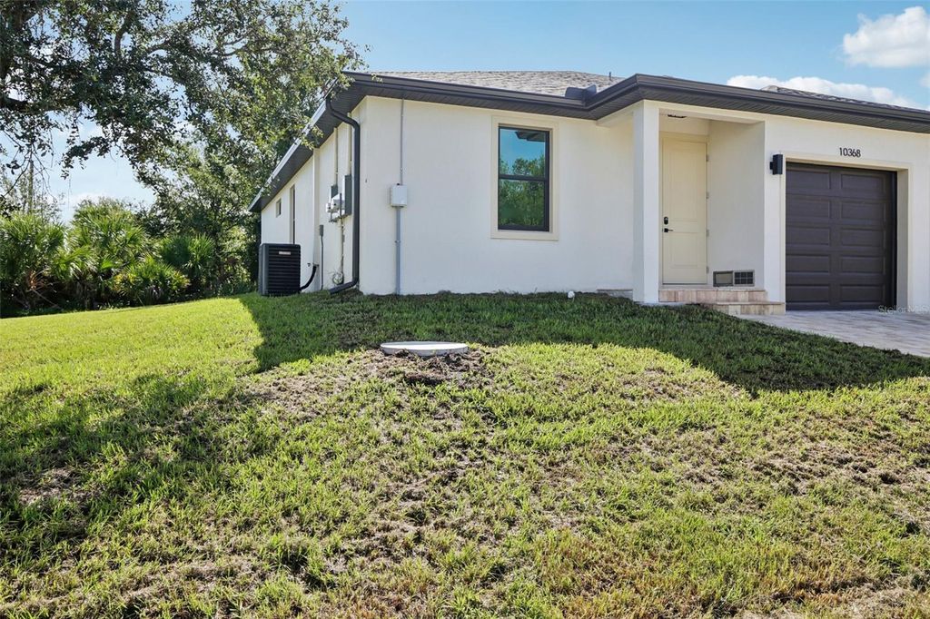 Photo of 10368 Port Everglades Street, Port Charlotte, FL 33981 (MLS # A4669112)