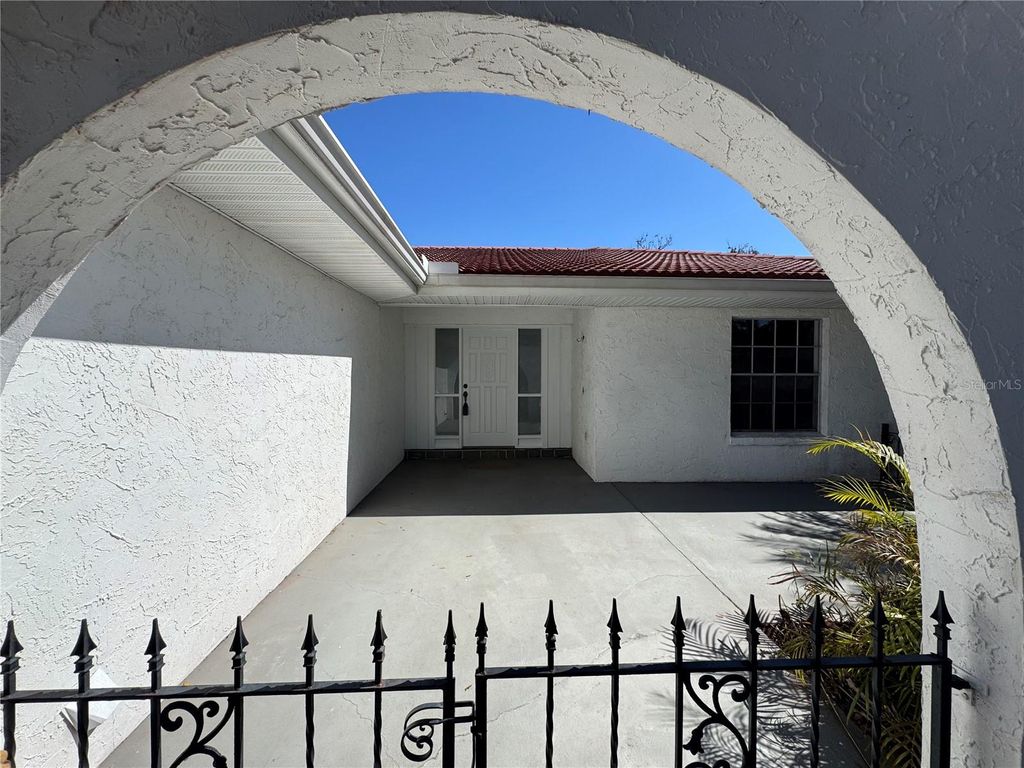 Photo of 240 Nassau Road, Winter Haven, FL 33884 (MLS # TB8474996)