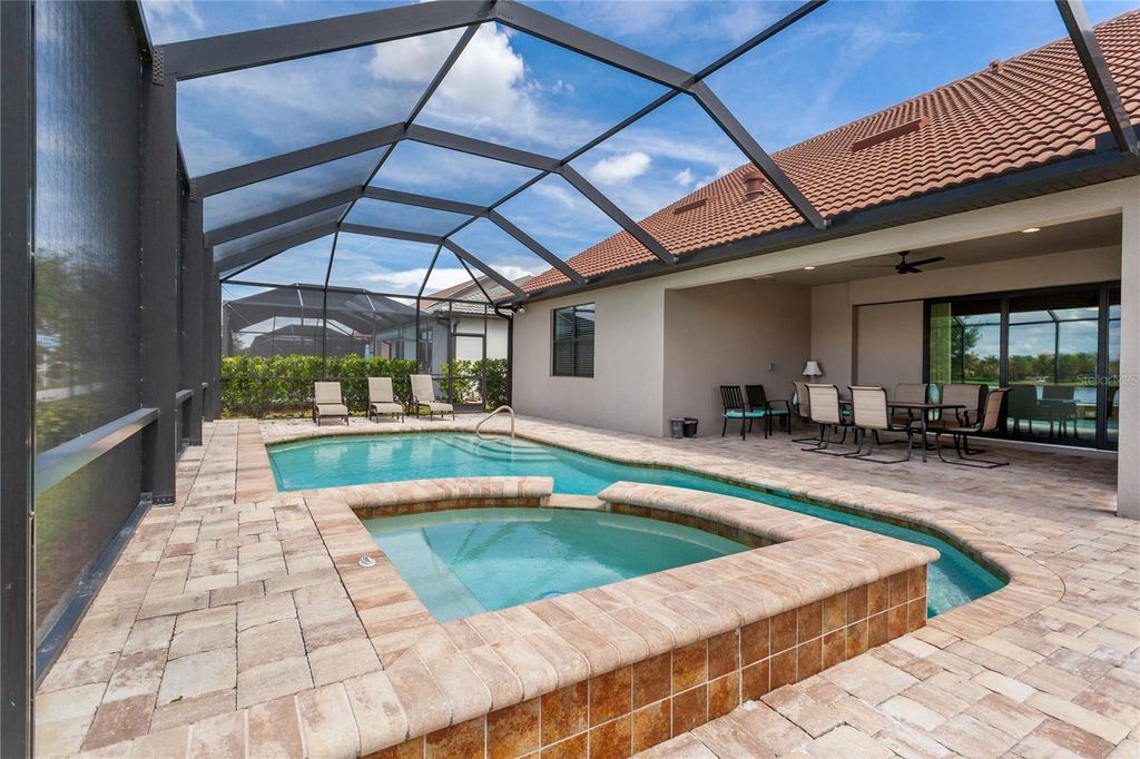 Photo of 19011 Formosa Street, Venice, FL 34293 (MLS # A4691274)