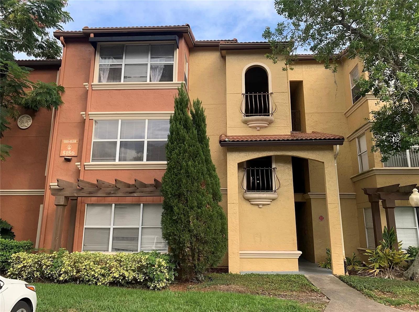 Ground floor 3-bedroom, 2-bathroom condominium has undergone renovation and is move-in ready. Located in The Residences at Villa Medici, you’ll enjoy its central location! Near Shingle Creek Trail. The community Clubhouse offers Fitness Center, Playground, and Pool. You’ll also be just minutes from I-4, the Florida Turnpike, Universal Orlando Resort, the Mall at Millennia, Valencia State College (West Campus) and countless options for shopping and dining. Zoned for Millennia Elementary, Southwest Middle, and Dr. Phillips High schools.Truly a rare opportunity close to the desirable Millenia area and major attractions. 24/7 gated community