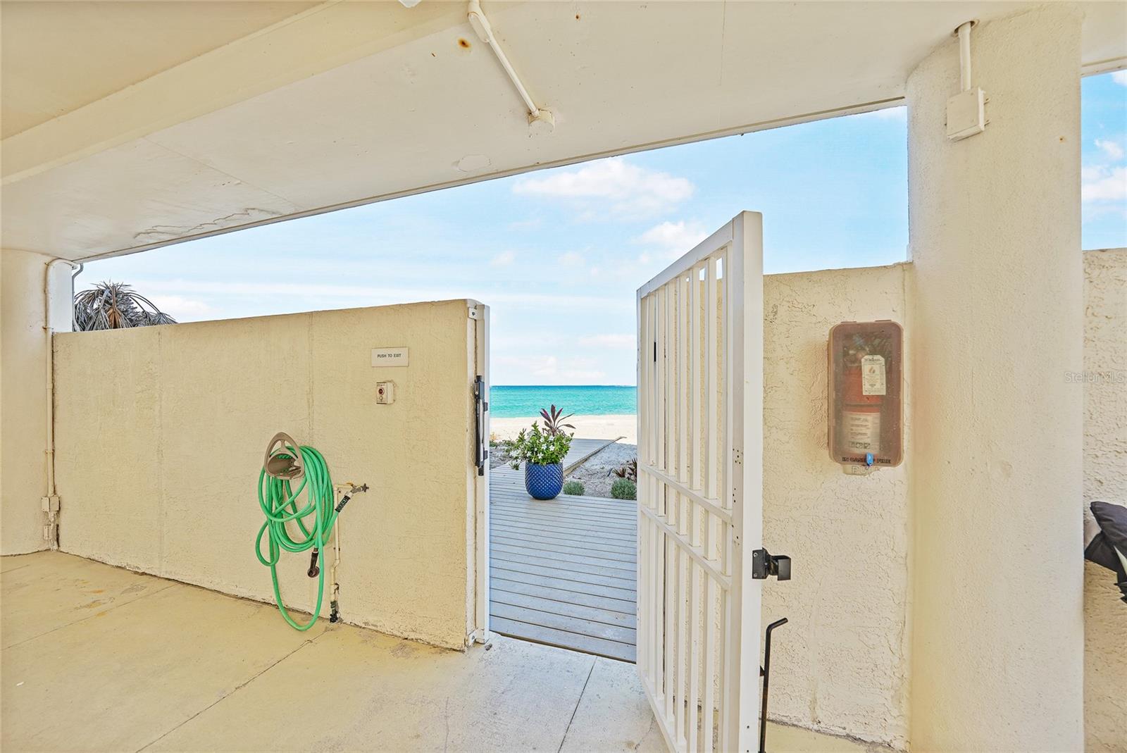 KRYSTAL KEY - Residential