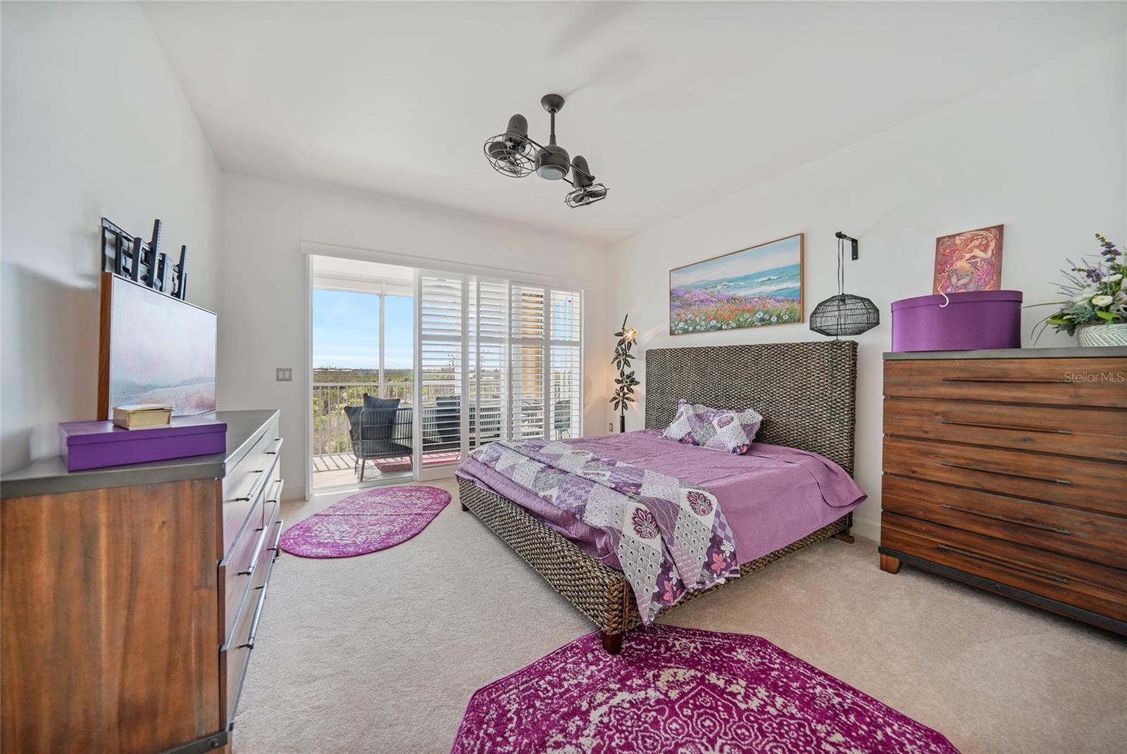 KRYSTAL KEY - Residential