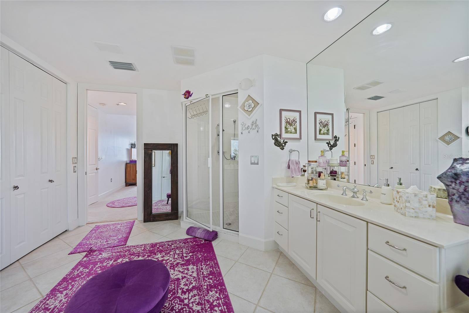 KRYSTAL KEY - Residential