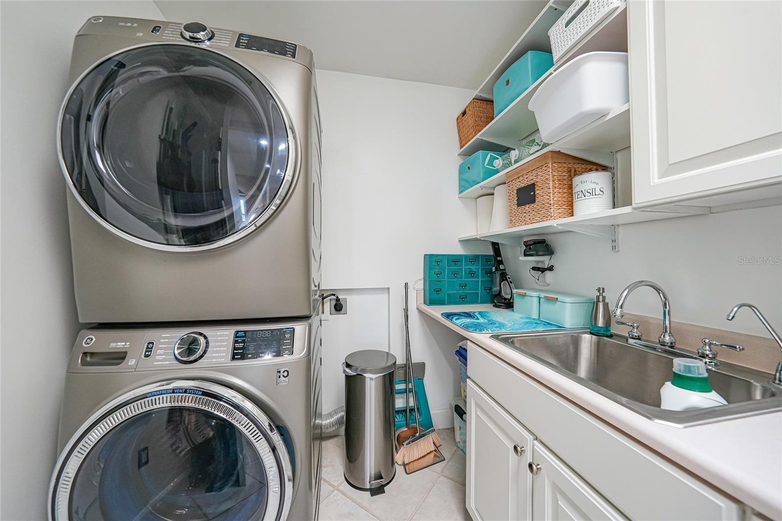 KRYSTAL KEY - Residential