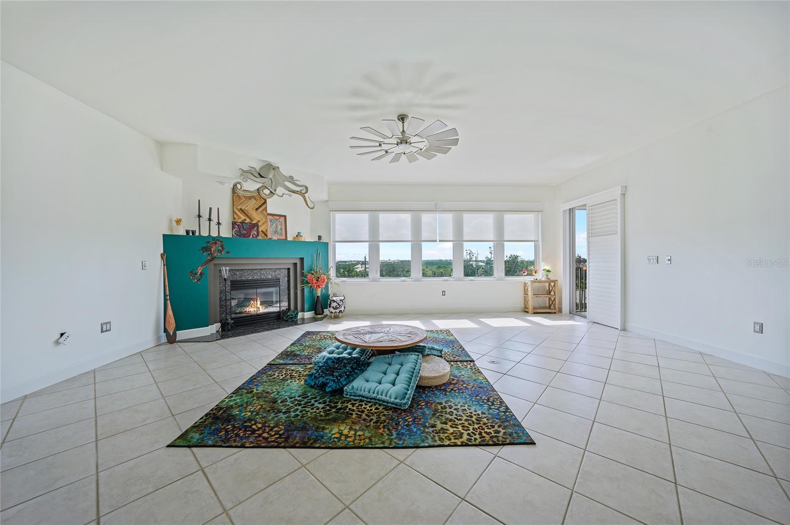 KRYSTAL KEY - Residential