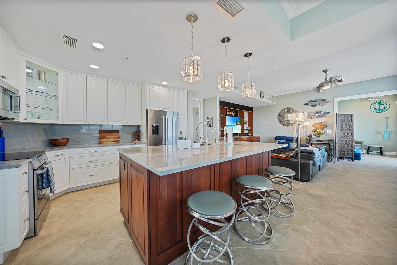 KRYSTAL KEY - Residential