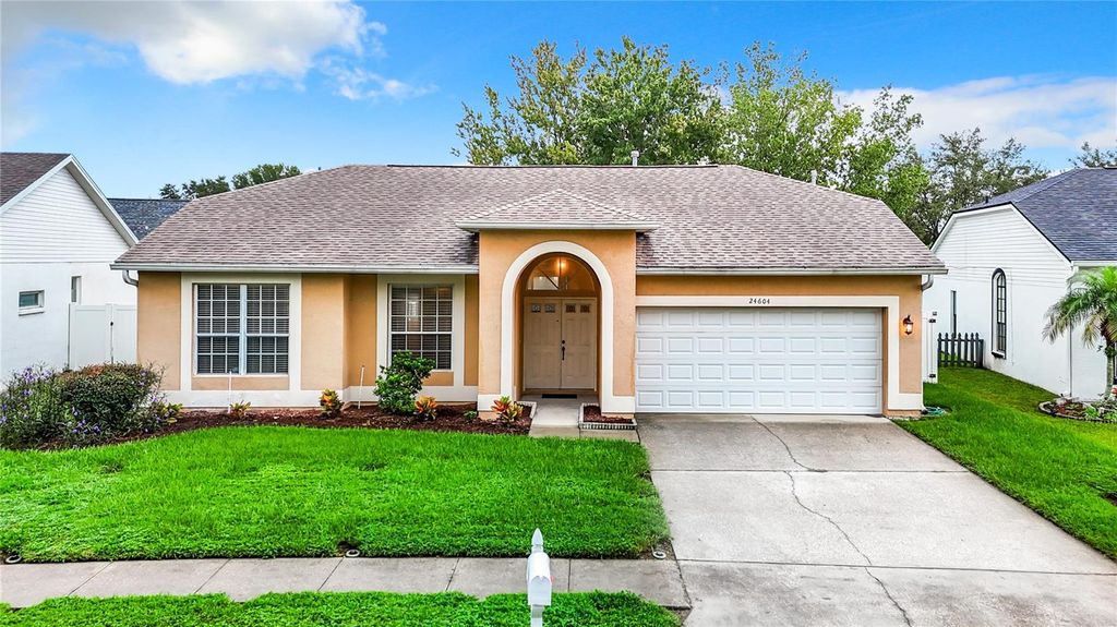 Photo of 24604 Laurel Ridge Dr, Lutz, FL 33559 (MLS # T3551315)