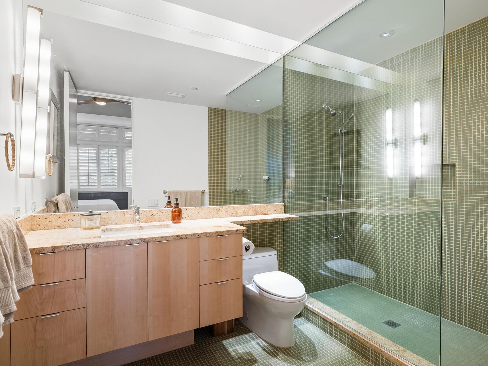 OYSTER BAY LANDINGS - Residential