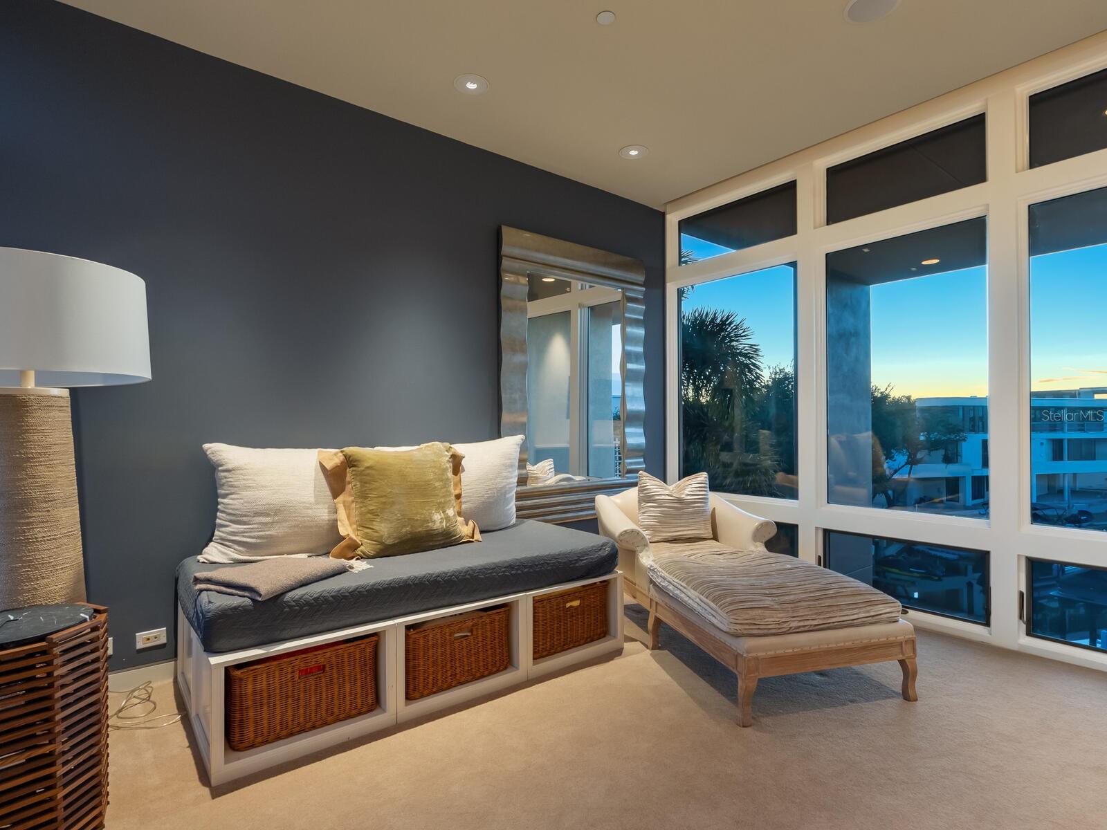 OYSTER BAY LANDINGS - Residential