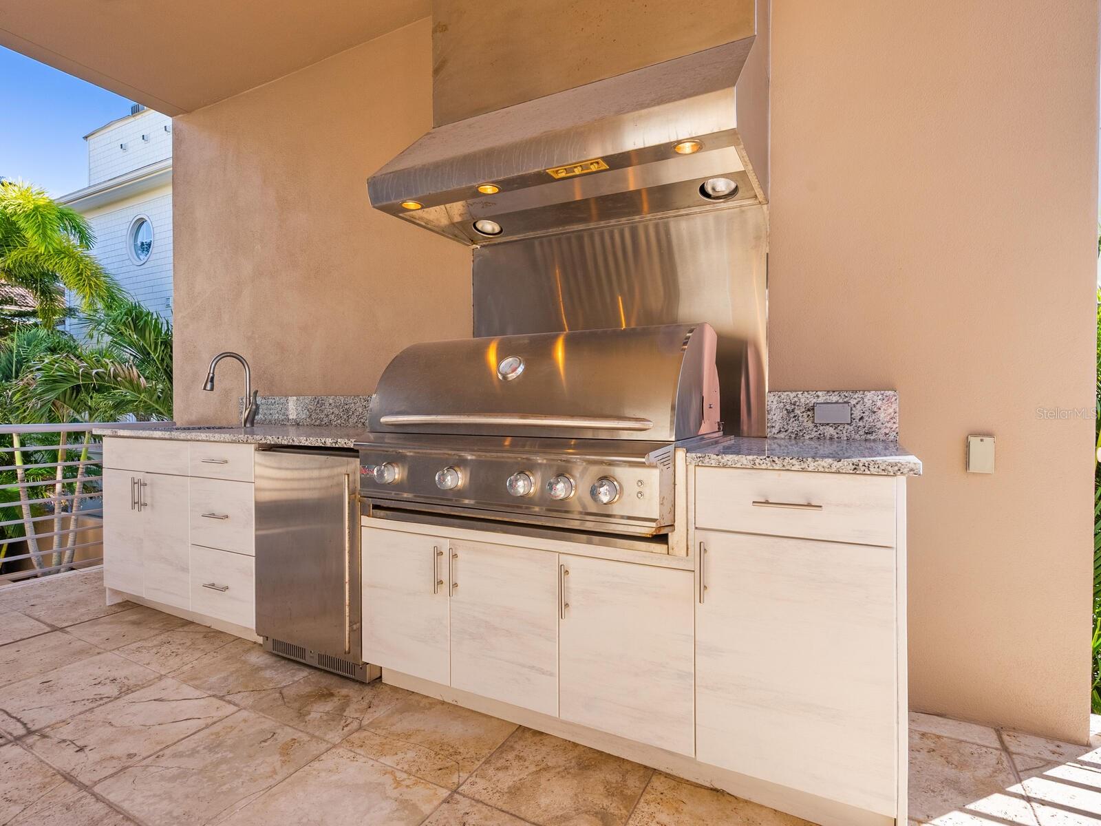 OYSTER BAY LANDINGS - Residential