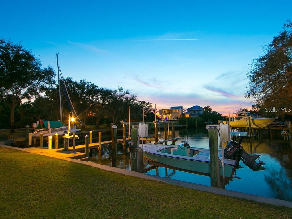 OYSTER BAY LANDINGS - Residential