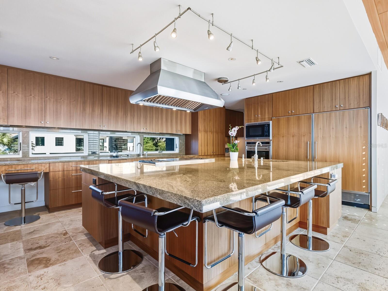 OYSTER BAY LANDINGS - Residential