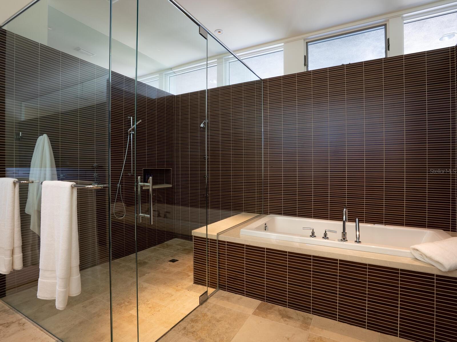 OYSTER BAY LANDINGS - Residential