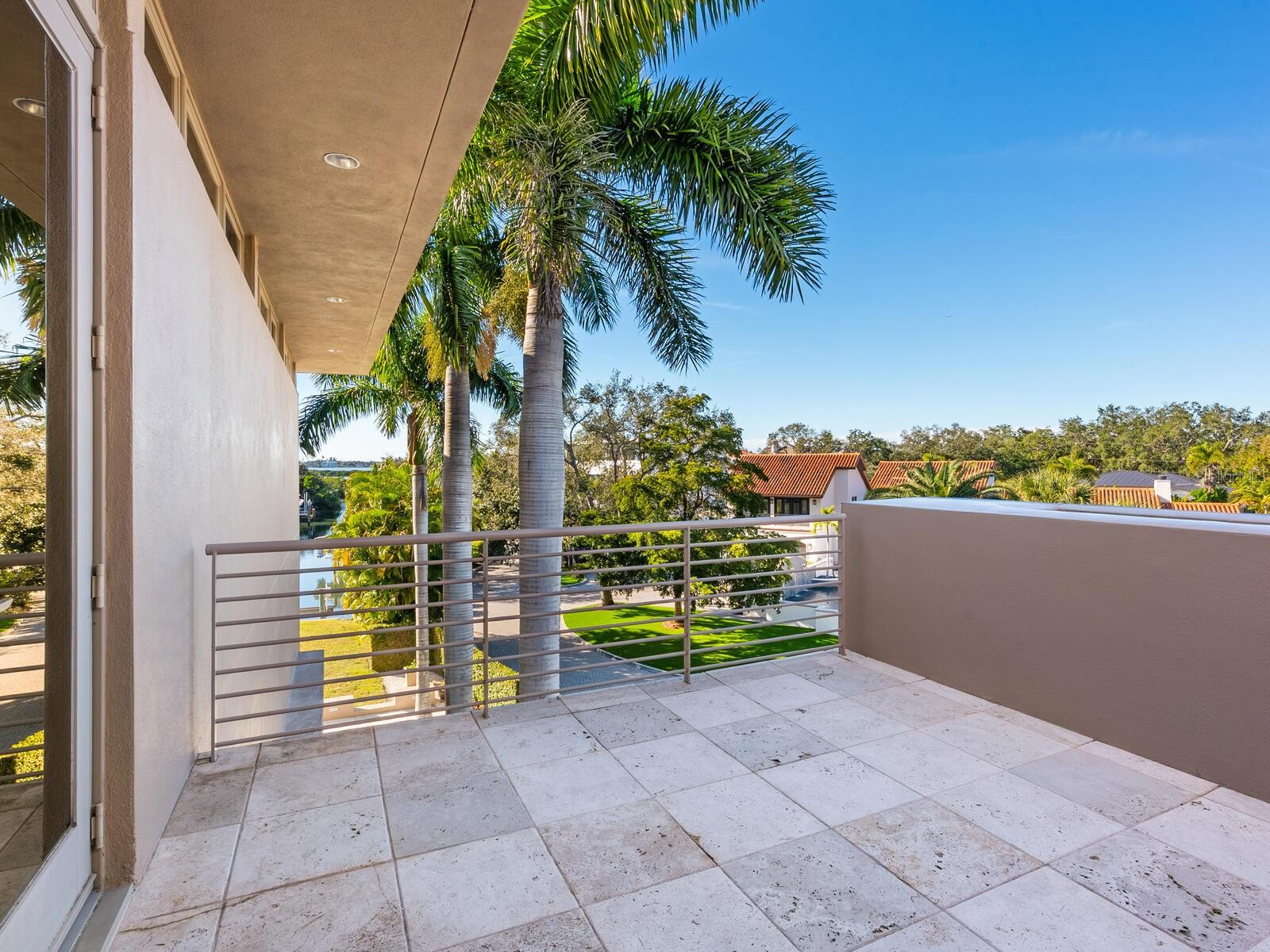 OYSTER BAY LANDINGS - Residential