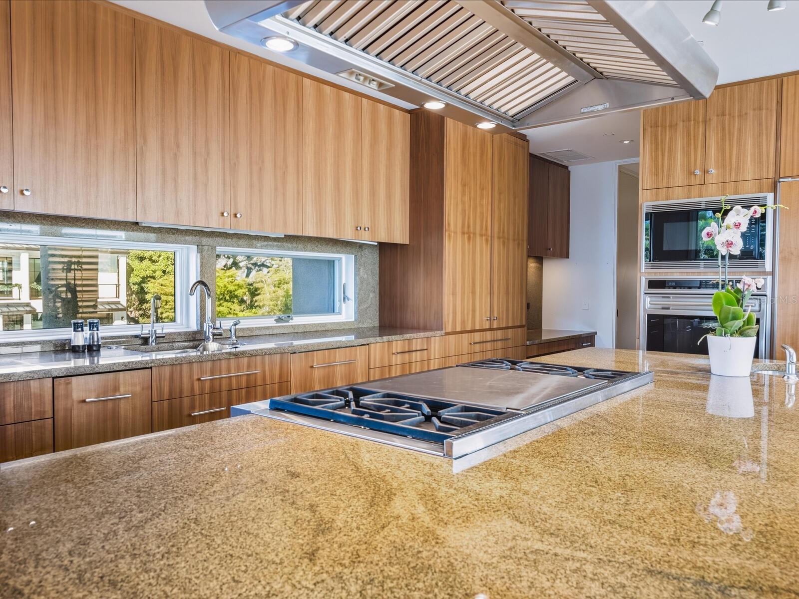 OYSTER BAY LANDINGS - Residential