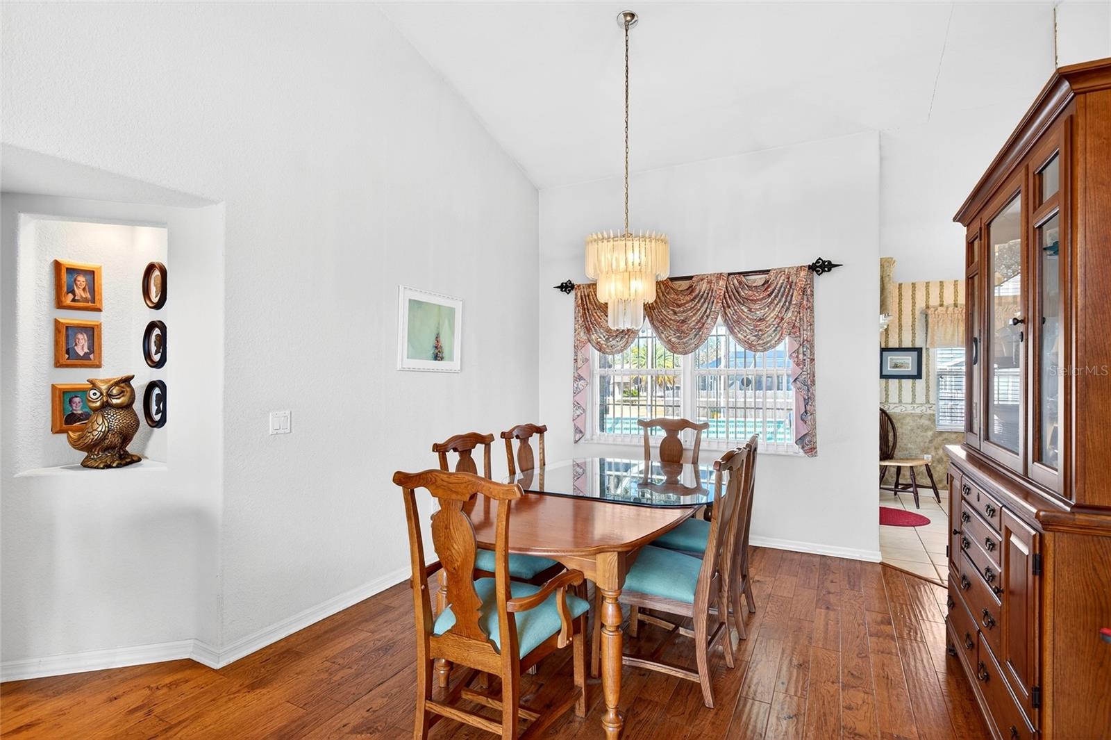 AVONDALE - Residential