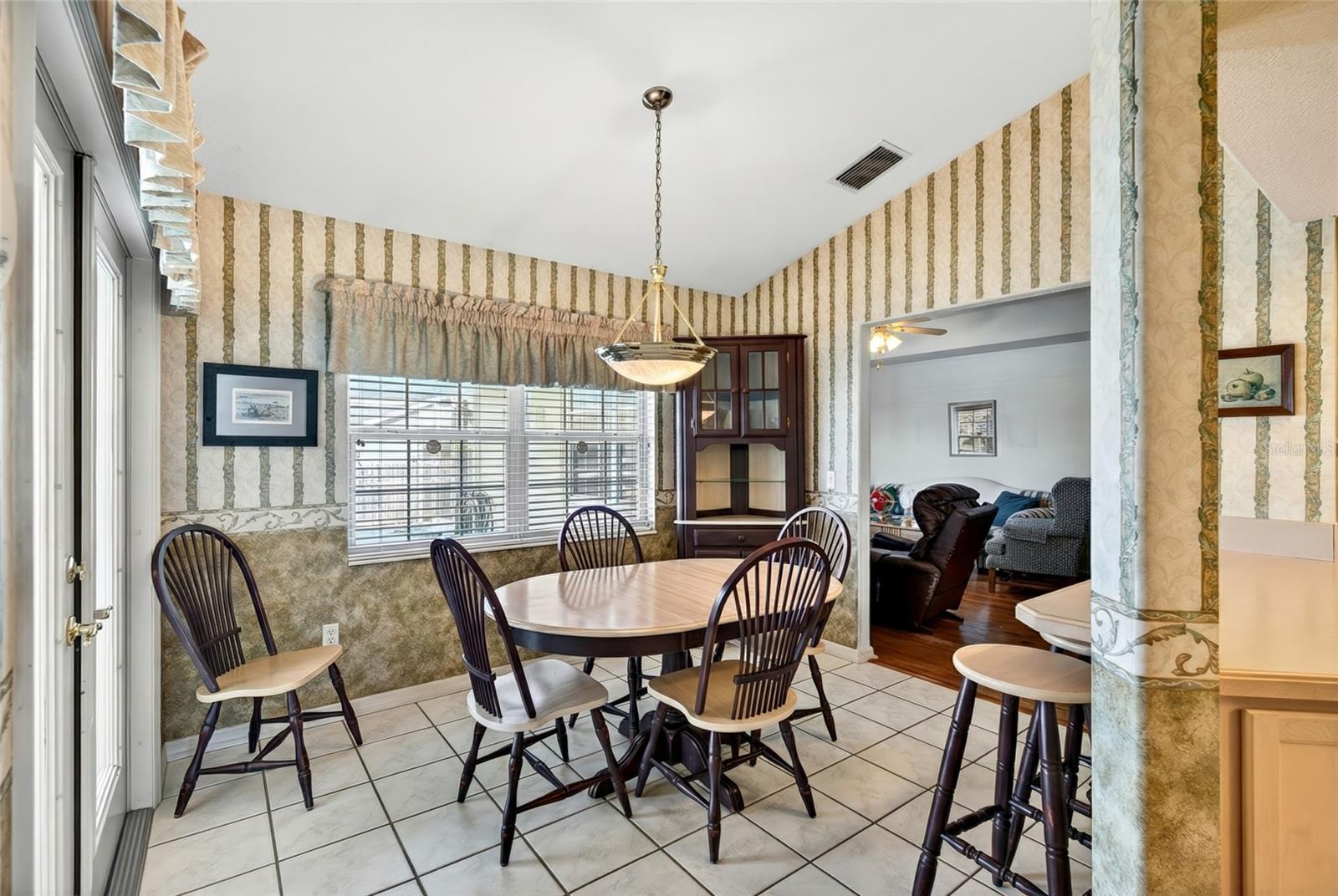 AVONDALE - Residential