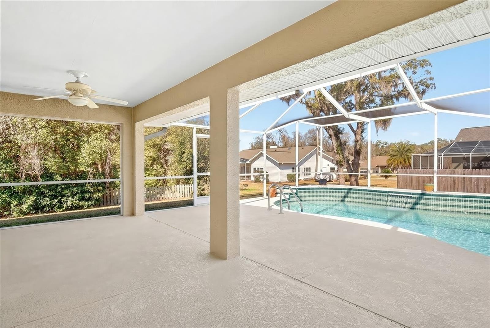 AVONDALE - Residential