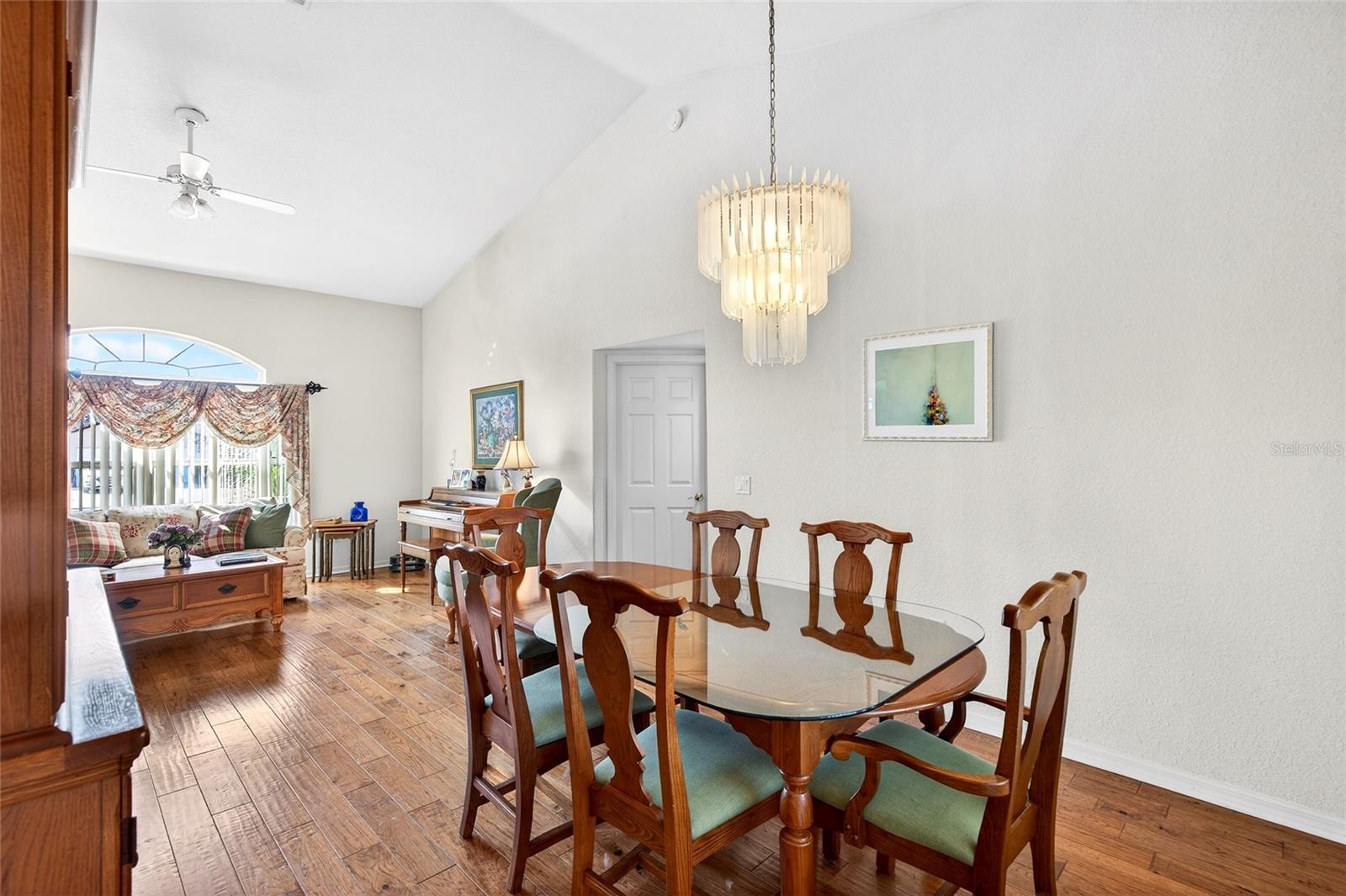 AVONDALE - Residential