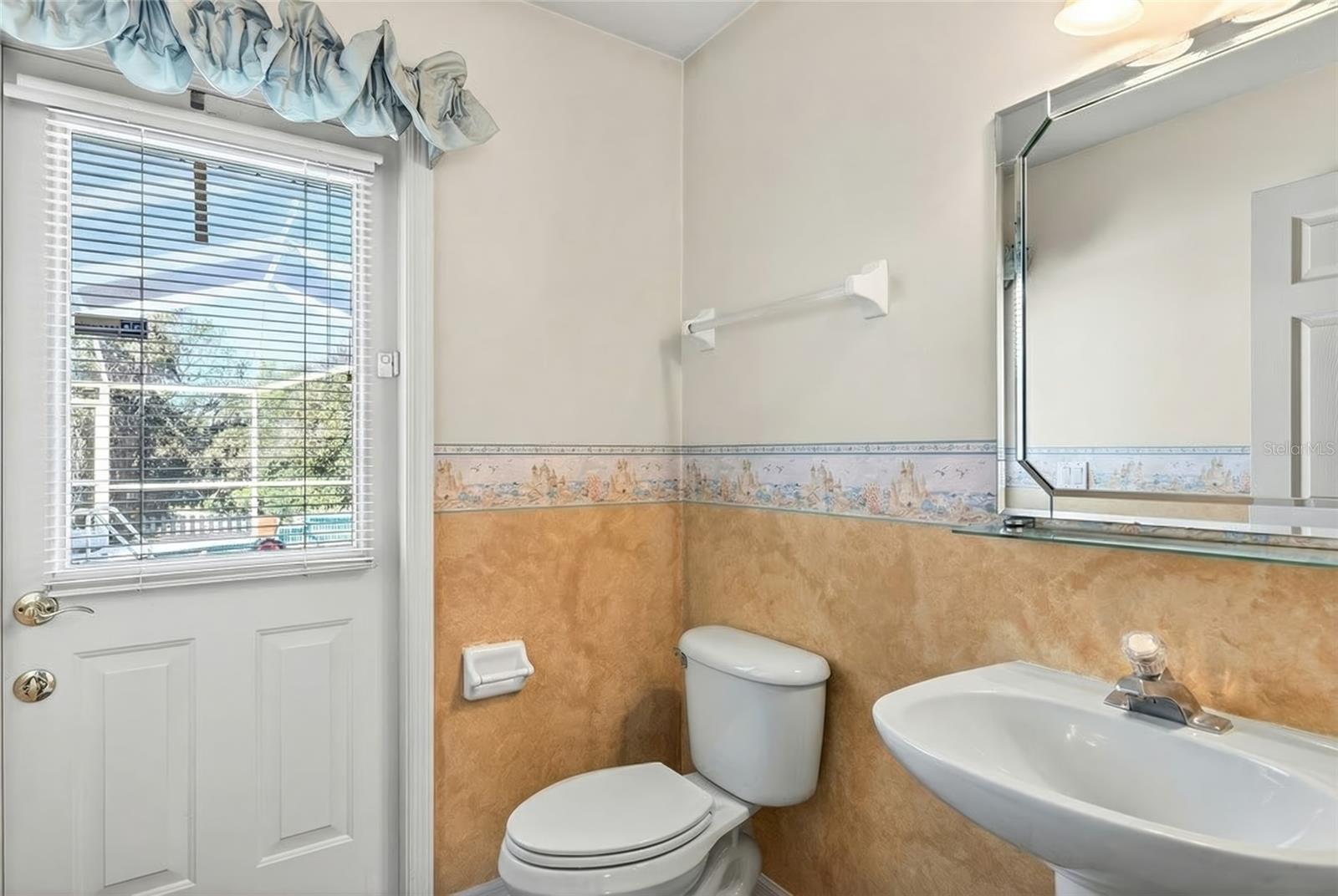 AVONDALE - Residential