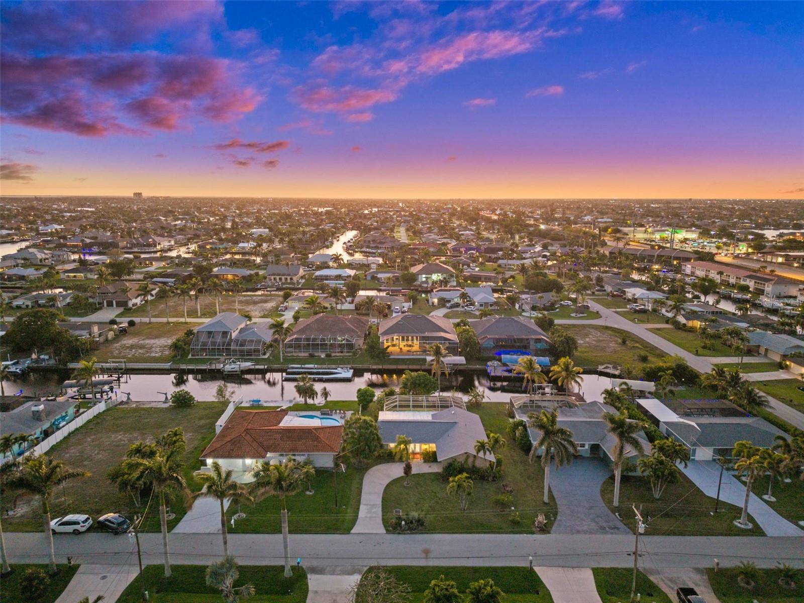 CAPE CORAL - Residential