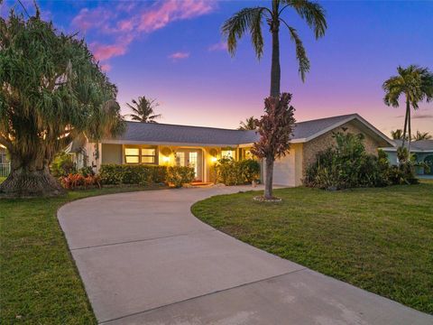 Photo of 4910 Sorrento Court, Cape Coral, FL 33904 (MLS # C7516335)