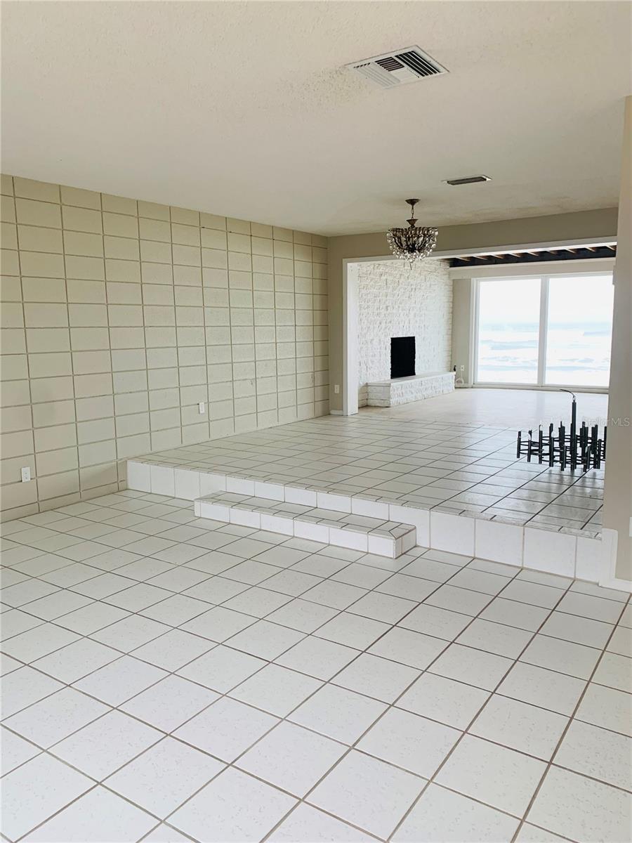 WILBUR-BY-THE-SEA - Residential