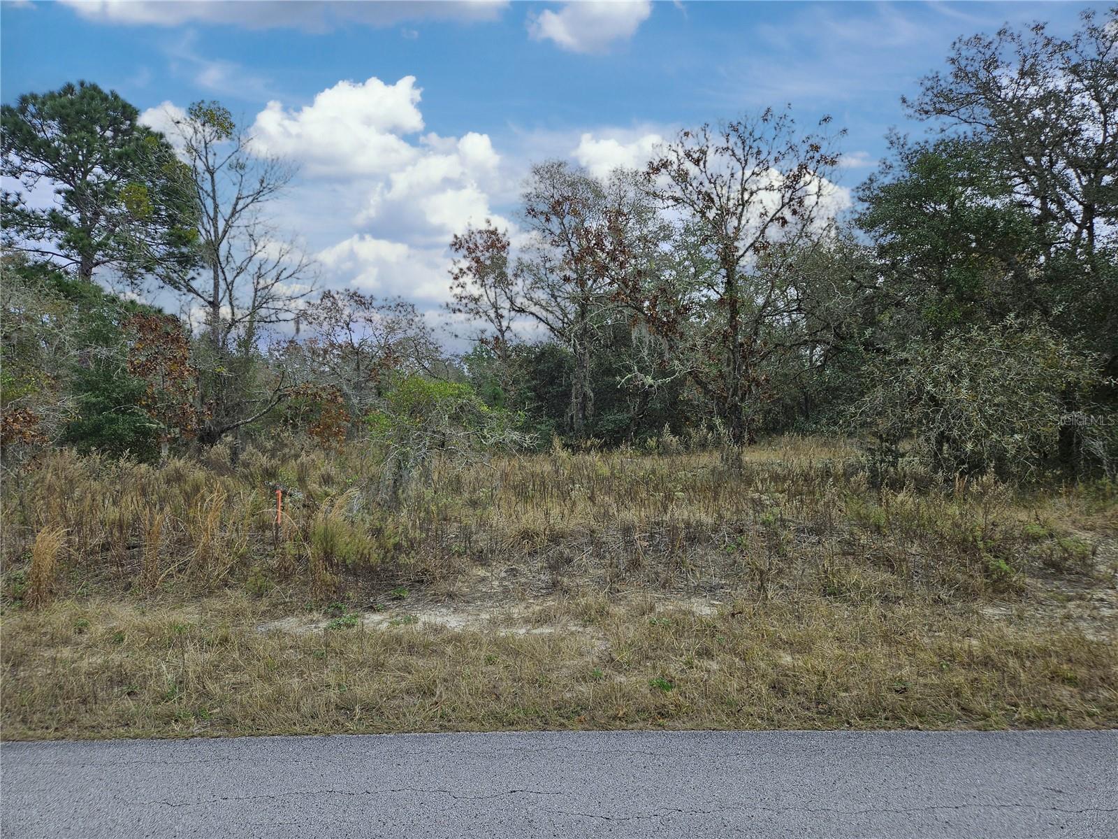 RAINBOW LAKES ESTATES - Land