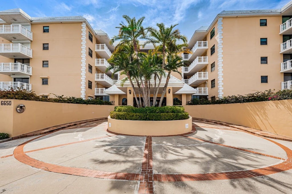 Photo of 6650 Sunset Way #105, St Pete Beach, FL 33706 (MLS # TB8552923)