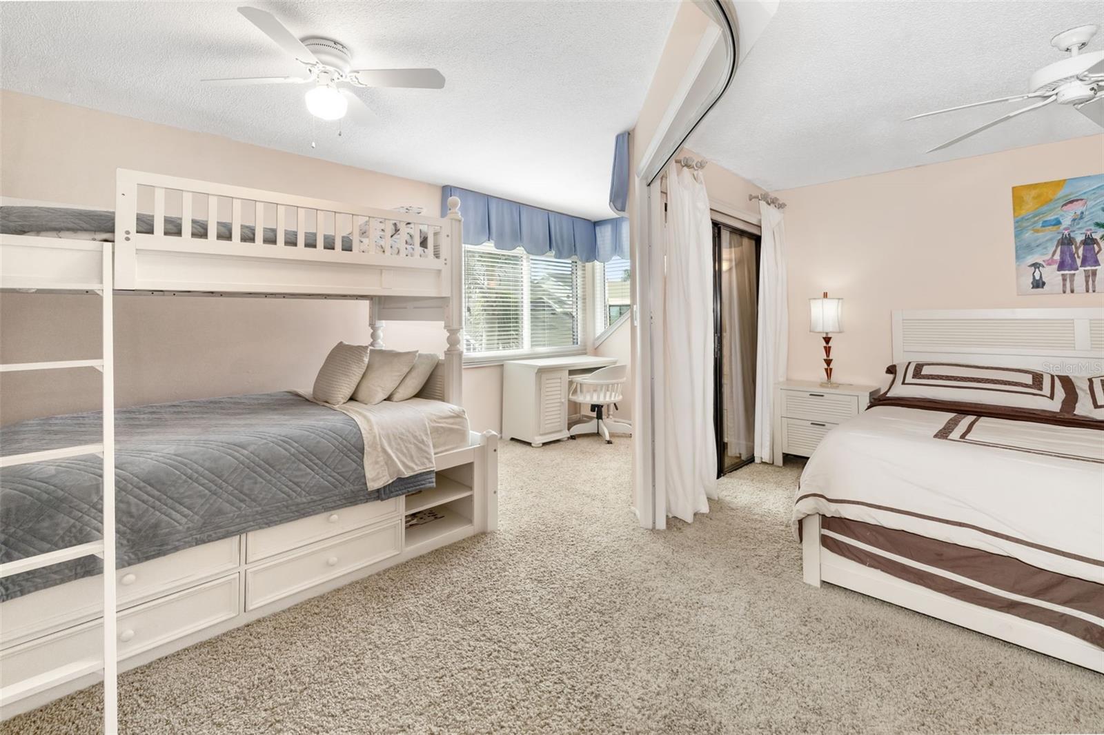 TIFFANY SANDS - Residential