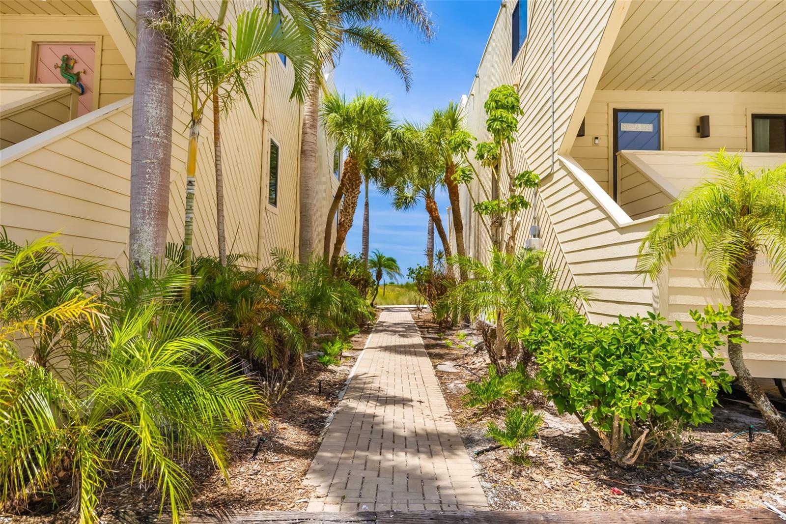 TIFFANY SANDS - Residential