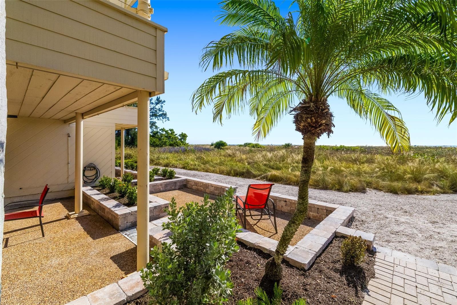 TIFFANY SANDS - Residential