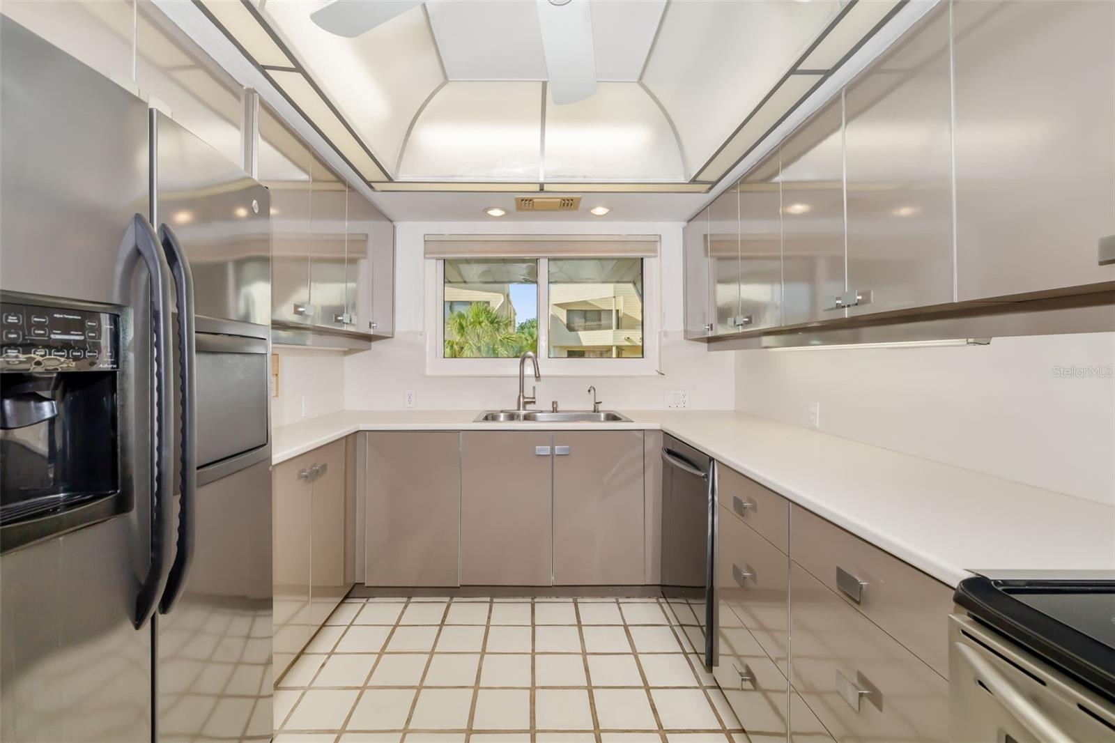 TIFFANY SANDS - Residential