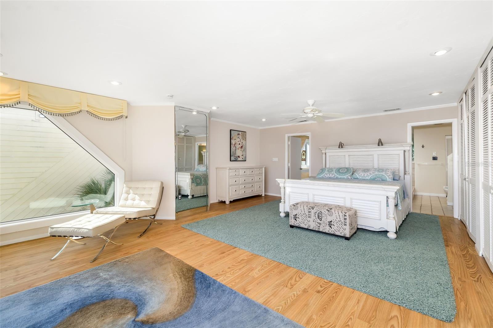 TIFFANY SANDS - Residential