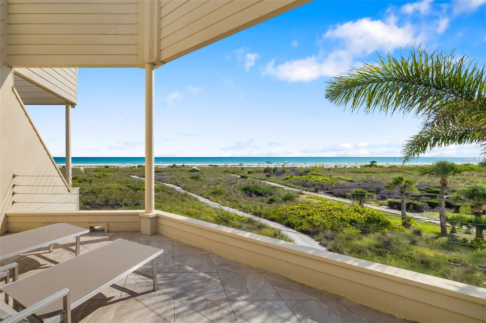 TIFFANY SANDS - Residential