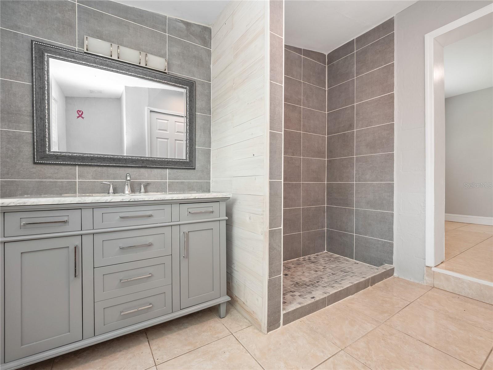 DELTONA LAKES UNIT 28 - Residential