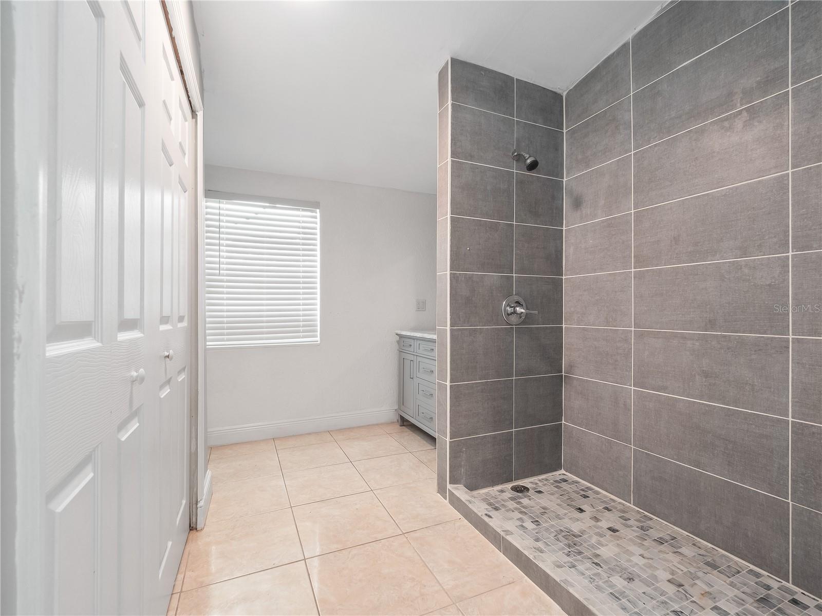 DELTONA LAKES UNIT 28 - Residential