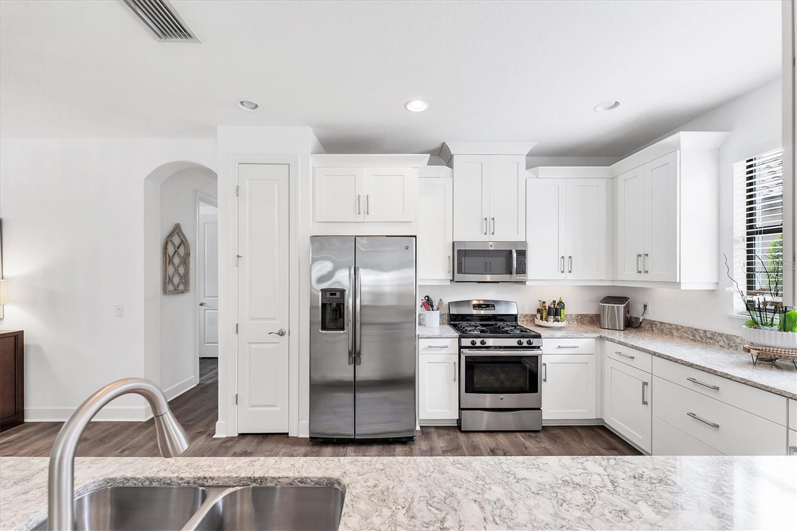 COBBLESTONE/PALMER RANCH PH 1 - Residential