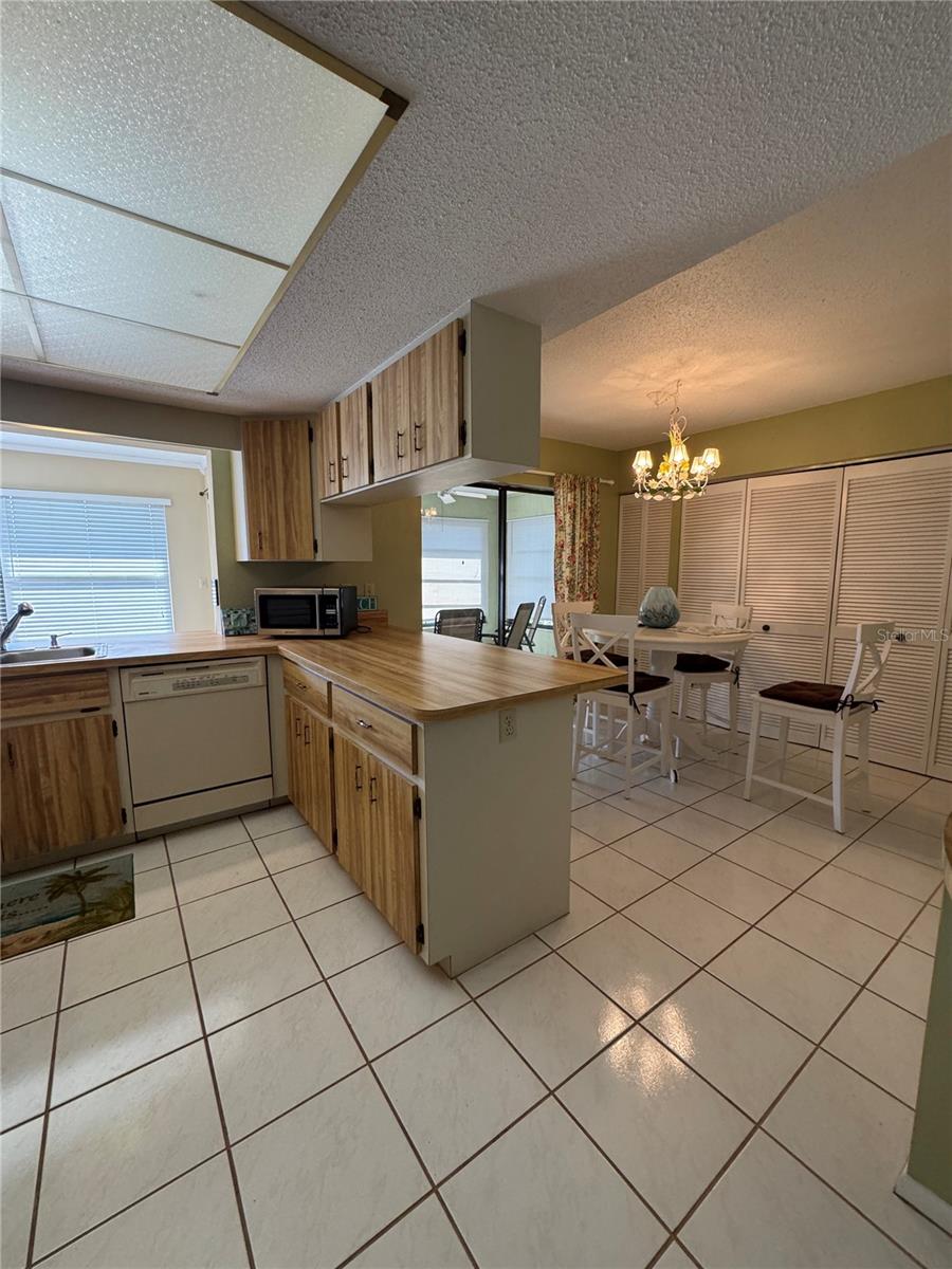 VIVIENDA WEST - Residential