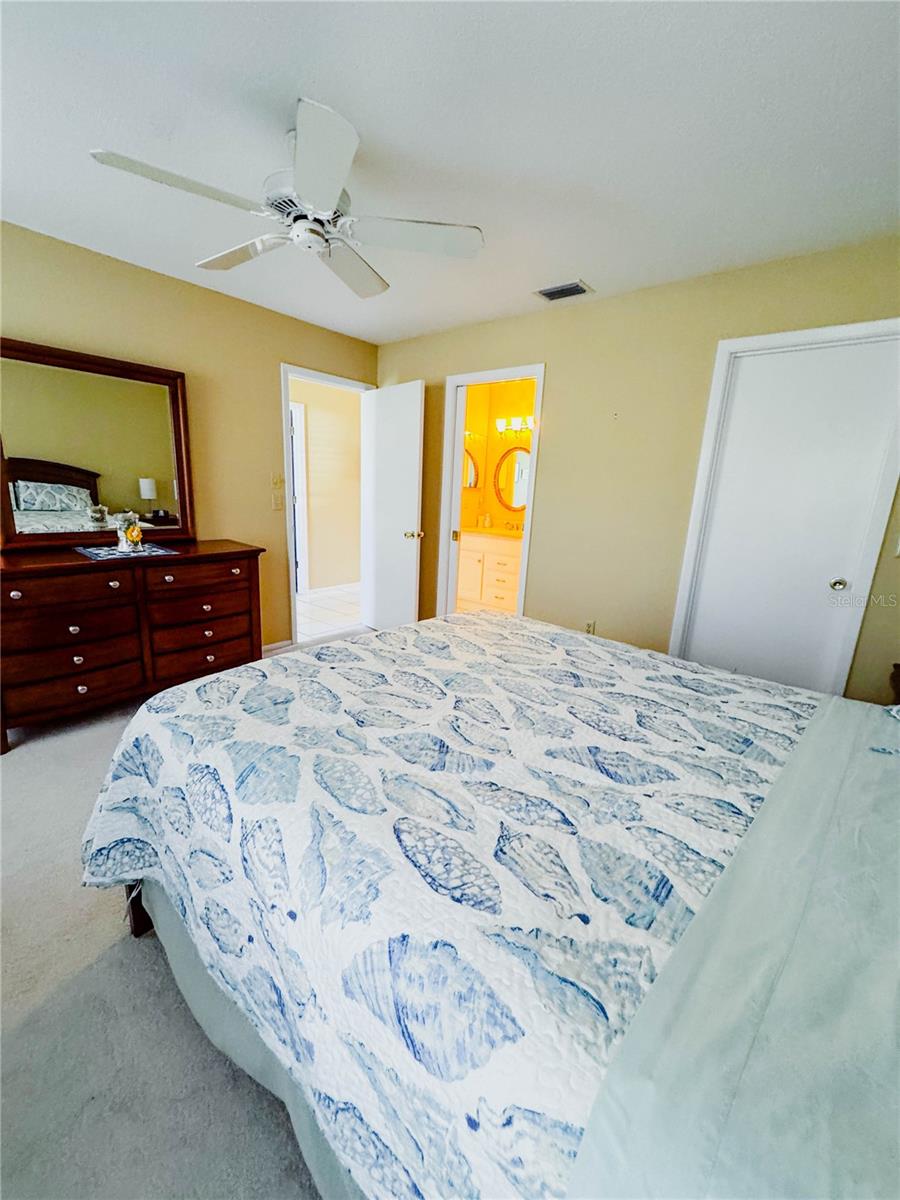 VIVIENDA WEST - Residential